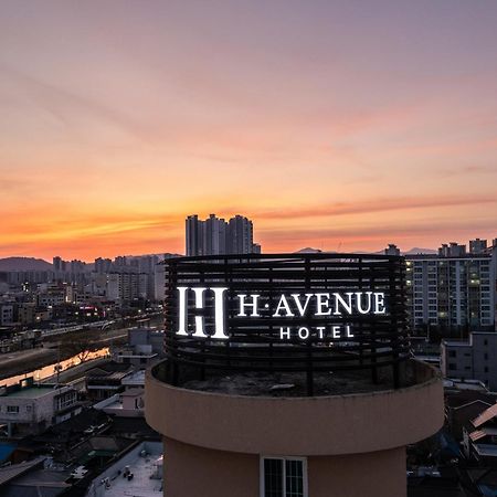 H Avenue Chuncheon Otel Dış mekan fotoğraf