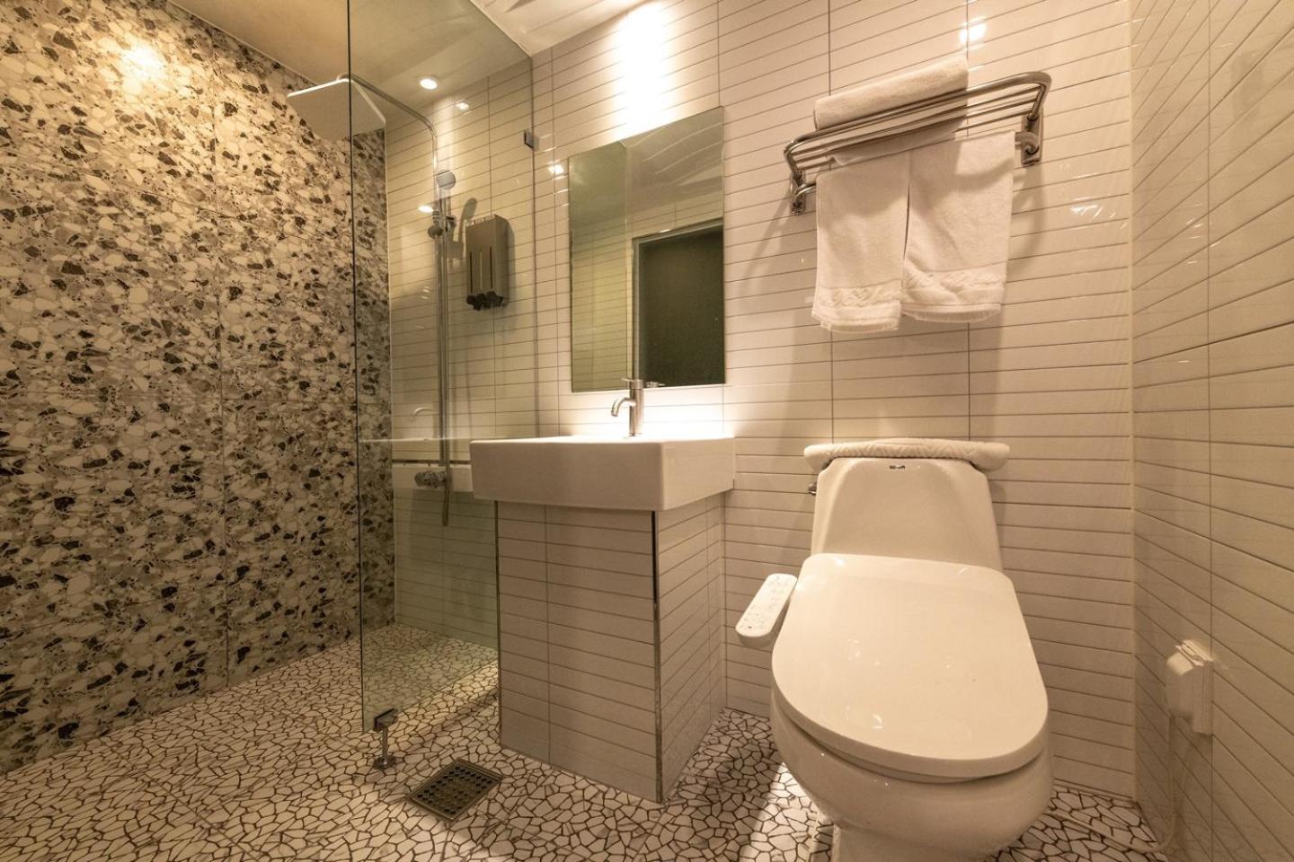 H Avenue Chuncheon Otel Dış mekan fotoğraf
