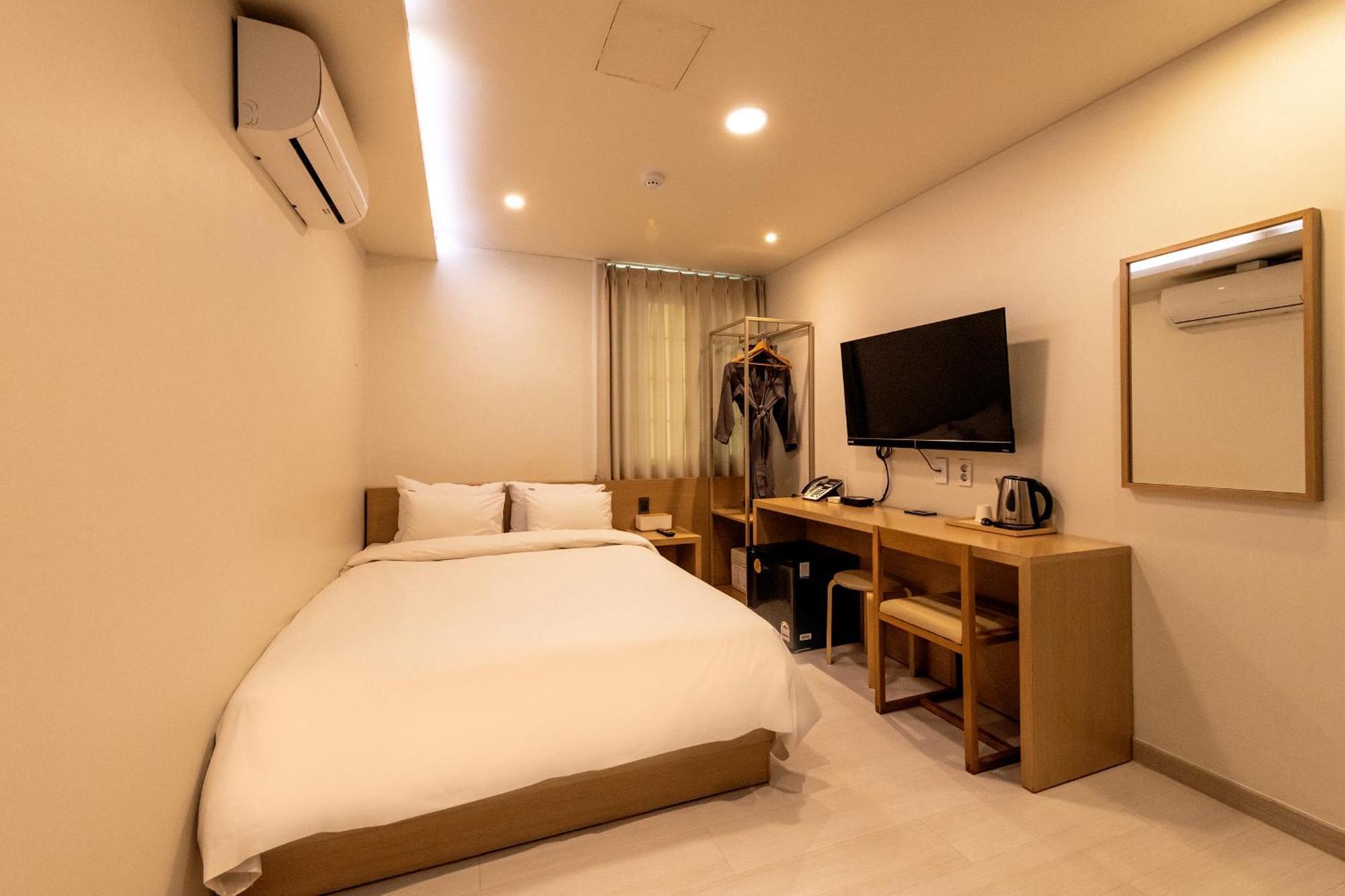 H Avenue Chuncheon Otel Dış mekan fotoğraf